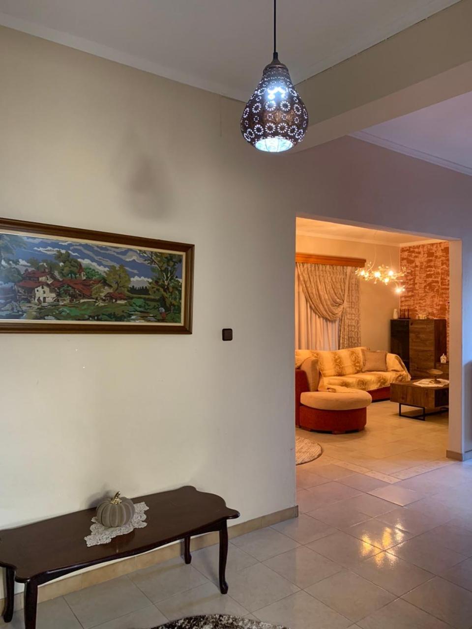 House Maria Elenι דירה *